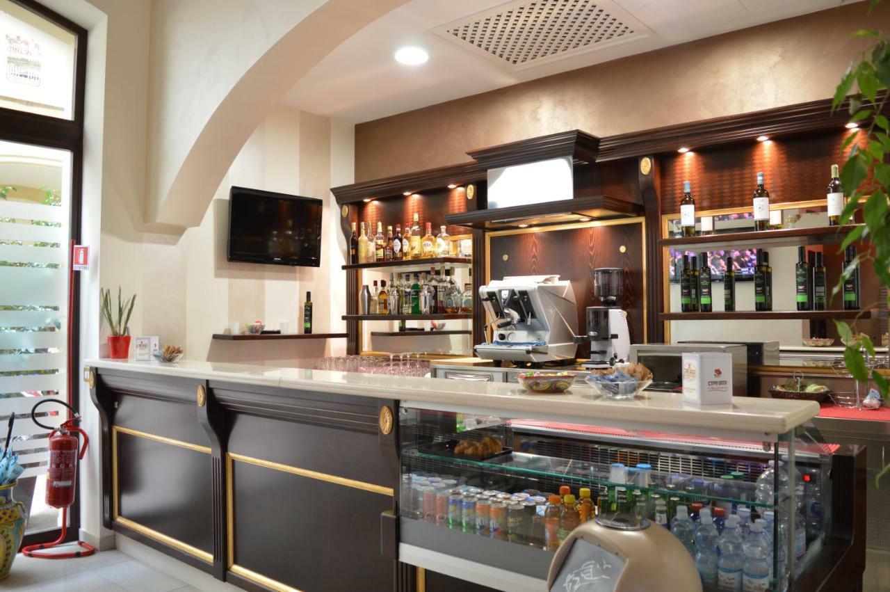 Vittorio Emanuele Boutique Hotel 夏卡 外观 照片
